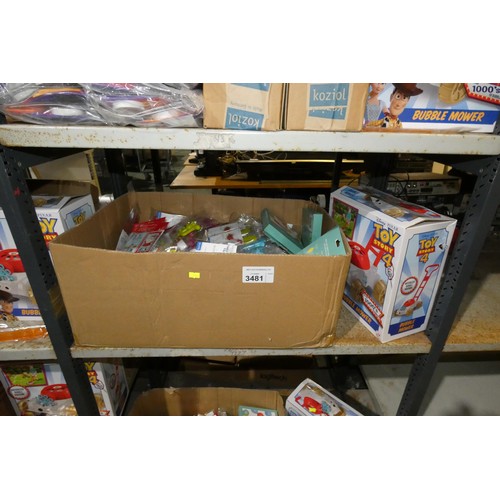 3481 - A quantity of various gift items including a Toy Story bubble mower, sausage dog rulers and children... 