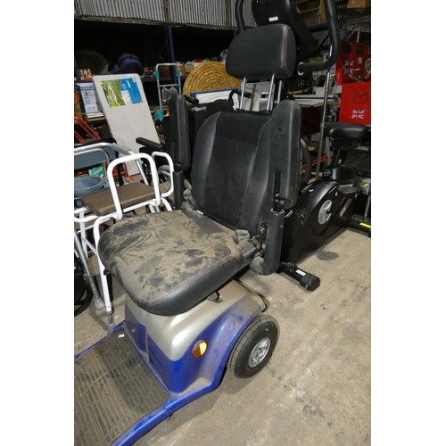 3062 - A battery powered mobility scooter by Elite Mobility, supplied with a mains battery charger but NO k... 