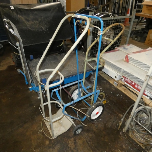 5038 - 3 x various gas bottles trolleys