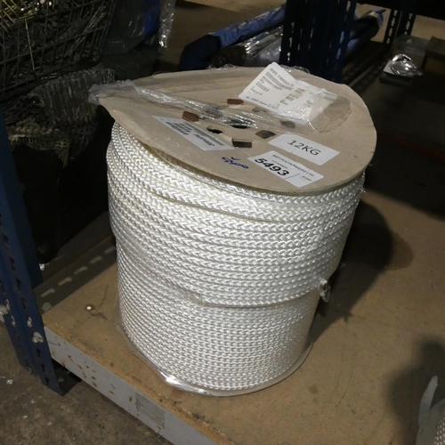 5493 - 1 x 220m roll of ex-MOD multiplate yacht rope