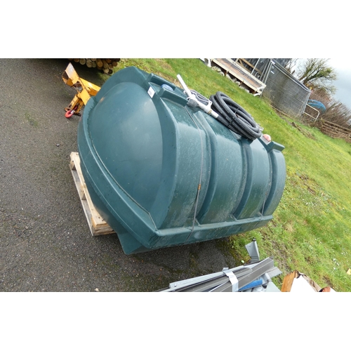 6123 - A single skin 1200l capacity diesel storage tank. Type Titan LP1200