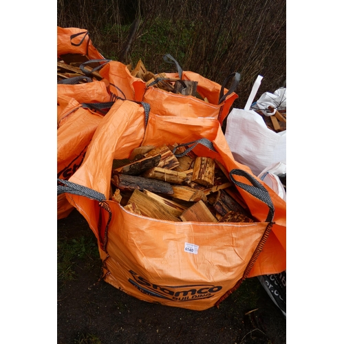 6140 - 2 Dumpy bags containing a qty of wood offcuts