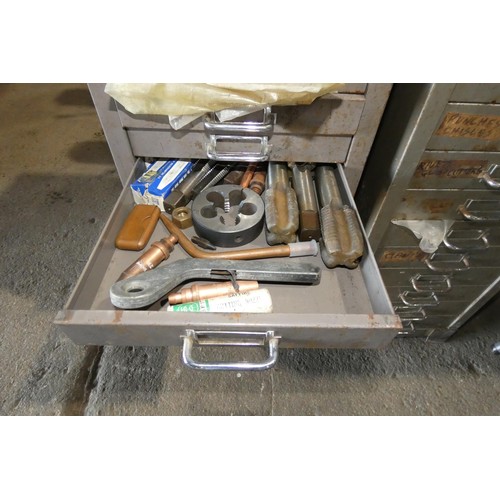 5372 - A 20 drawer index type cabinet containing a large quantity of various taps, dies, drill bits, Allen ... 