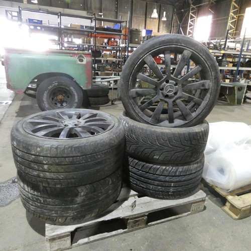 5710 - 4 x Mercedes 5 stud alloy wheels and 5 x various used tyres