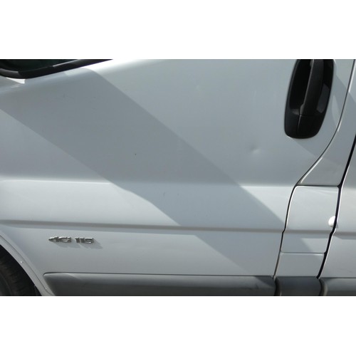 4 - Renault Trafic LWB LL29DCI 115 Panel van, White, Reg HN14 JFX, 30/04/2014, 6 Spd manual Diesel 1996c... 