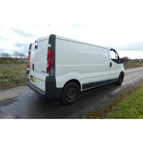 4 - Renault Trafic LWB LL29DCI 115 Panel van, White, Reg HN14 JFX, 30/04/2014, 6 Spd manual Diesel 1996c... 