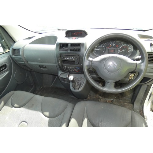 5 - Citroen Dispatch 1000 L1 1.6 HDI van, White, Reg LD64 AFV, 28/11/2014,  5 spd manual Diesel 1560cc, ... 