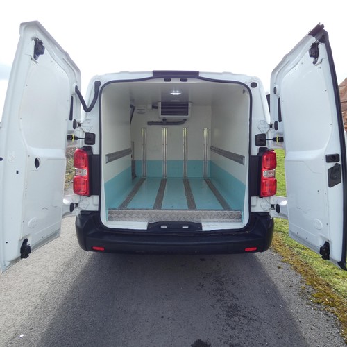 10 - Vauxhall Vivaro 3100 2.0D 120PS Edition Fridge Van.  Reg FL70 HJE, 07/12/2020,  6 speed manual diese... 