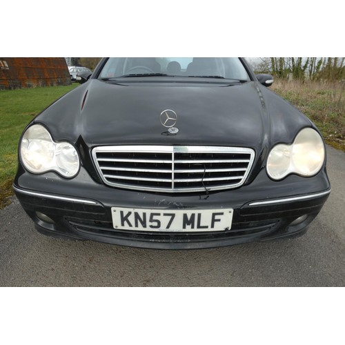 20 - Mercedes C220CDI Avantgde SE Auto, Estate Black, Reg; KN57 MLF, 19/10/2007, 5 Spd AUTO Diesel 2149cc... 