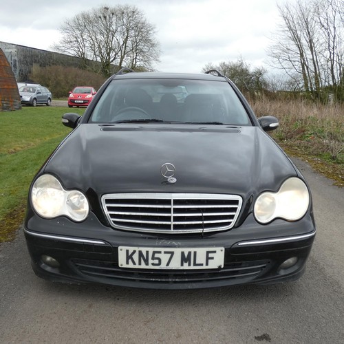 20 - Mercedes C220CDI Avantgde SE Auto, Estate Black, Reg; KN57 MLF, 19/10/2007, 5 Spd AUTO Diesel 2149cc... 