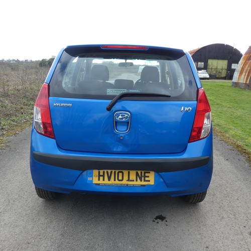 14 - Blue Hyundai 110 Style, 5 Door hatch, reg HV10 LNE, 01/03/2010, 5 spd manual petrol 1248cc. MoT to 1... 