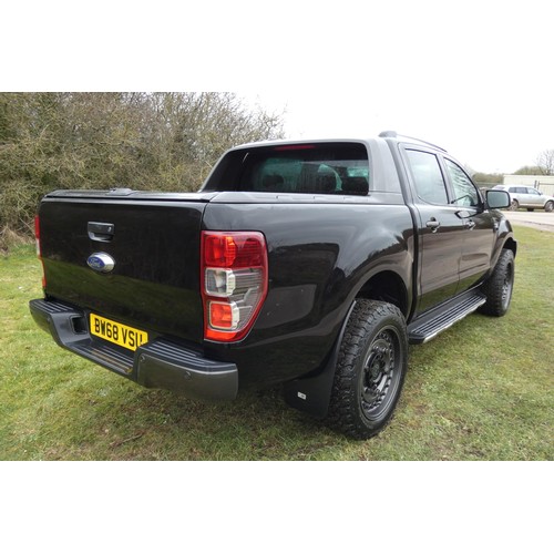 19 - Ford Ranger Wildtrak 4x4 Double Cab 3.2 T Black. Reg: BW68 VSU, 31/12/2018, 6 spd Auto diesel 3198cc... 