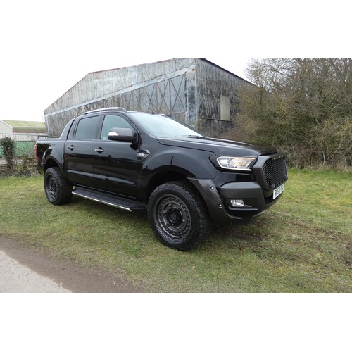 19 - Ford Ranger Wildtrak 4x4 Double Cab 3.2 T Black. Reg: BW68 VSU, 31/12/2018, 6 spd Auto diesel 3198cc... 