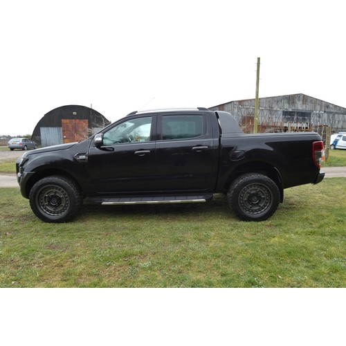 19 - Ford Ranger Wildtrak 4x4 Double Cab 3.2 T Black. Reg: BW68 VSU, 31/12/2018, 6 spd Auto diesel 3198cc... 