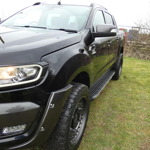 19 - Ford Ranger Wildtrak 4x4 Double Cab 3.2 T Black. Reg: BW68 VSU, 31/12/2018, 6 spd Auto diesel 3198cc... 