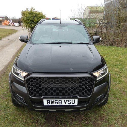 19 - Ford Ranger Wildtrak 4x4 Double Cab 3.2 T Black. Reg: BW68 VSU, 31/12/2018, 6 spd Auto diesel 3198cc... 