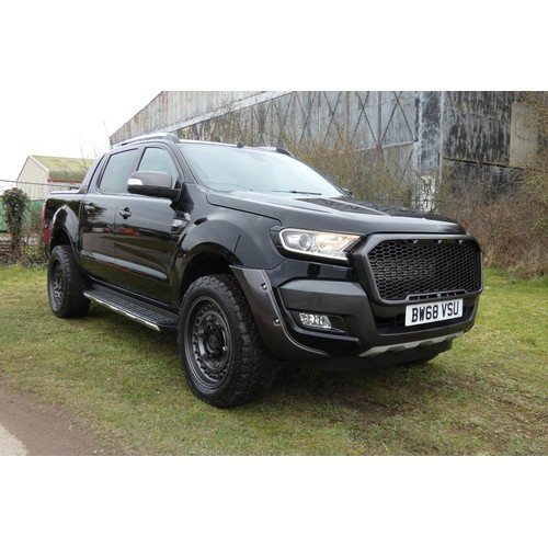 19 - Ford Ranger Wildtrak 4x4 Double Cab 3.2 T Black. Reg: BW68 VSU, 31/12/2018, 6 spd Auto diesel 3198cc... 