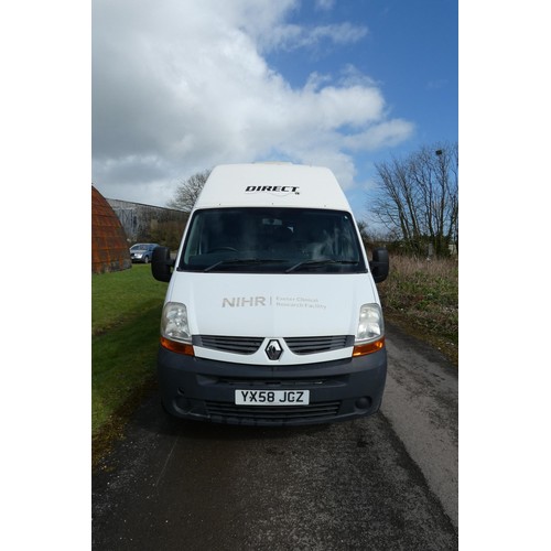 8 - Renault Master LH35 DCi 100 LWB High Roof Special MPV. Wellfare Unit.  Reg YX58 JCZ, 01/02/2009, 6 S... 