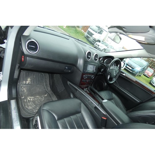 7 - Mercedes ML320 SW CDI SE Auto 4x4 Estate, Reg: LX06 FER, 25/05/2006, 7 spd Auto Diesel, `2987cc, 221... 