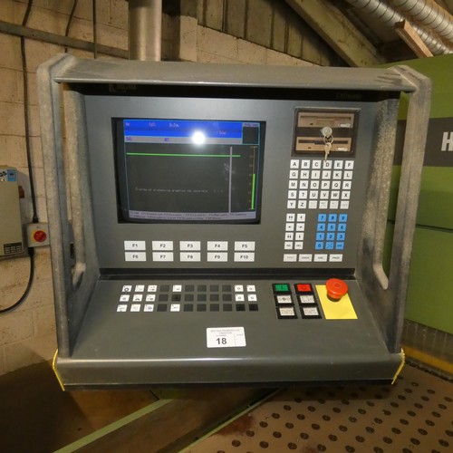 18 - A Holzma CNC beam saw type HPP 22/32, no. 0-240-01-0159, YOM 1994, 3ph. The Holzma CADmatic computer... 