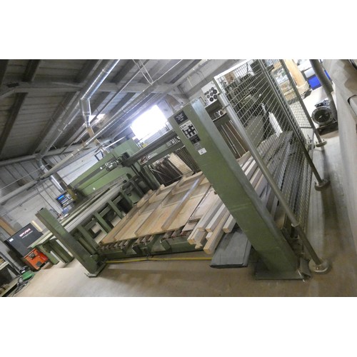 45 - A Holzma four post sheet material lift / feed unit type HEE90X1550, YOM 1995, 3ph, mad load 70kN (ap... 