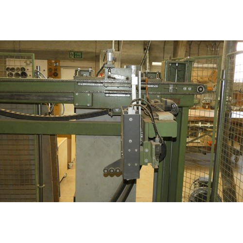 45 - A Holzma four post sheet material lift / feed unit type HEE90X1550, YOM 1995, 3ph, mad load 70kN (ap... 