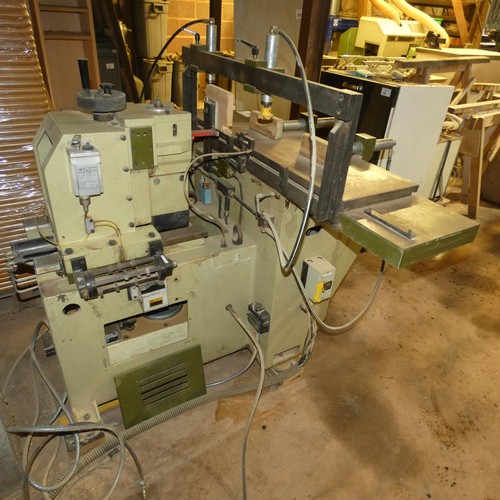 81 - A Muti Bedanatrice horizontal swing mortiser model OM. B1, 3ph. Please note this mortiser has a cont... 