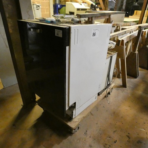 86 - A Bosch integrated dish washer 240v and a small gas stove from a boat. Both items are currently sitt... 