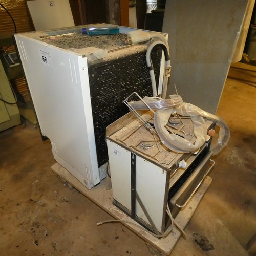 86 - A Bosch integrated dish washer 240v and a small gas stove from a boat. Both items are currently sitt... 