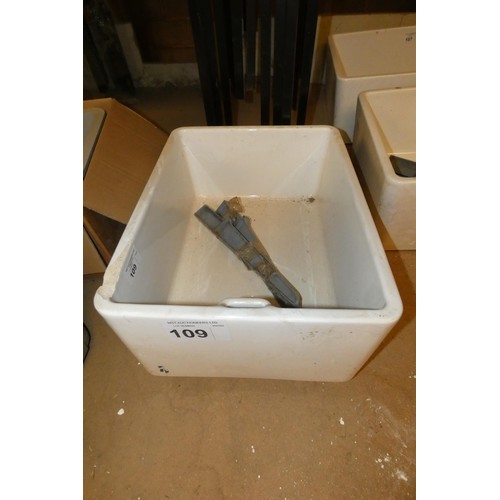 109 - A Twyford white ceramic Belfast type sink approx 61 x 46 x 25cm high supplied with 2 x metal support... 