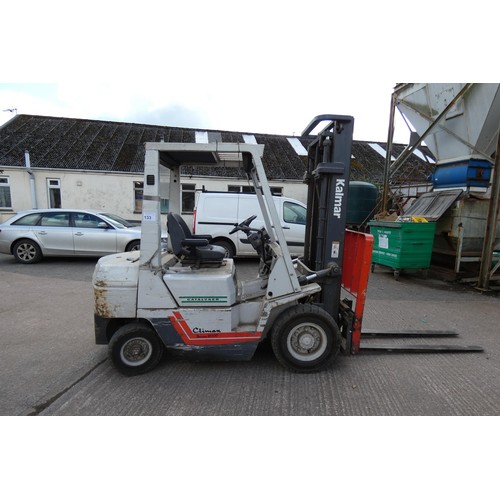 133 - A Kalmar Climax Series 2000 diesel engine forklift model 2725, YOM 1993, hour meter reads 3376.2 hou... 