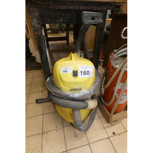 160 - A Karcher wet / dry vacuum cleaner type WD3, 240v