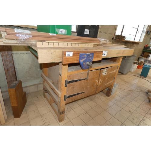 184 - A work bench with an Irwin Record No. 52 wood workers vice fitted approx 167 x 75cm