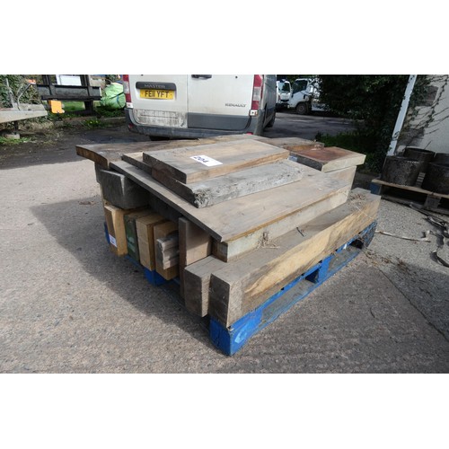 204 - 1 pallet containing a quantity of various mixed hardwood pieces / offcuts