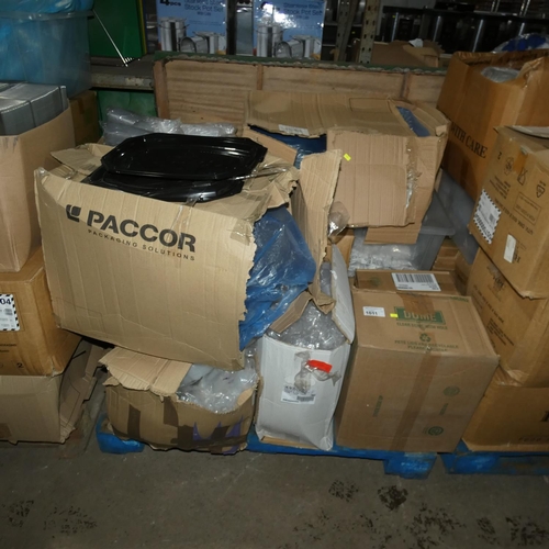 1011 - A pallet containing a large quantity of various disposable cups and lids and other packaging, pallet... 