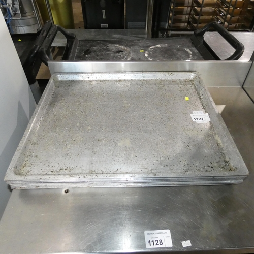1127 - 7 x large aluminium baking trays approx 66x53cm