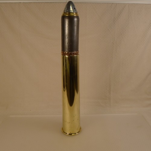 Lot - A WWI brass 18-pounder shell case
