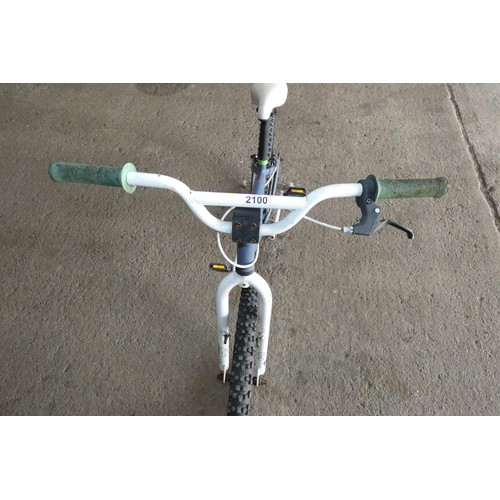 2100 - A Zombie 26 inch jump bike (airborne?)