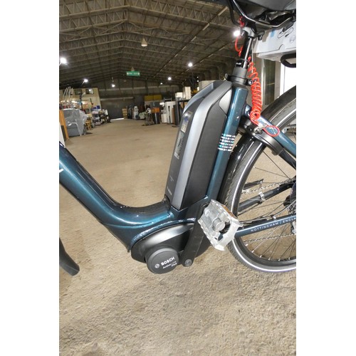 2105 - A Raleigh Grand Tour -Hub Gear Electric Bike with a Bosch Motus hub and battery, charger is included... 