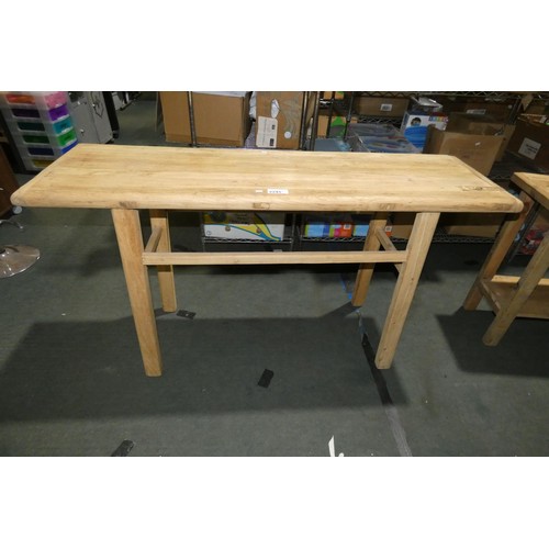 2245 - A rustic Elm console table (no shelf below) approx 157cm x 48cm x 88cm high