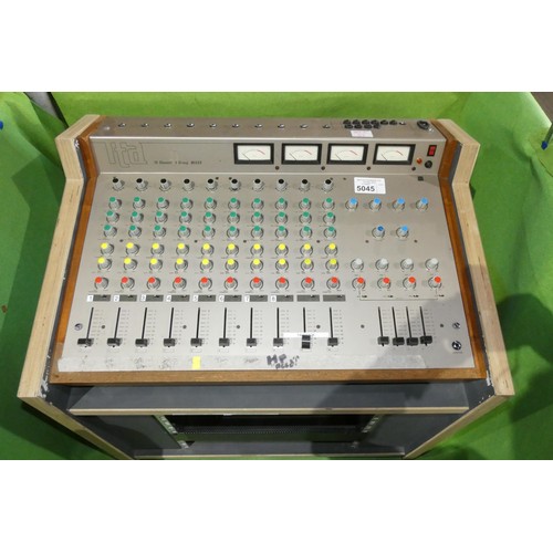 5045 - 1 x ITA 10 channel 4 Group mixer