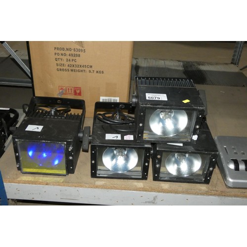 5079 - 4 x ip flood lights