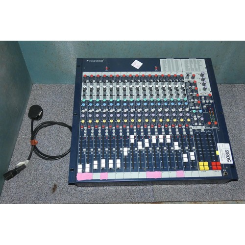 5088 - 1 x Soundcraft fx16ii desk