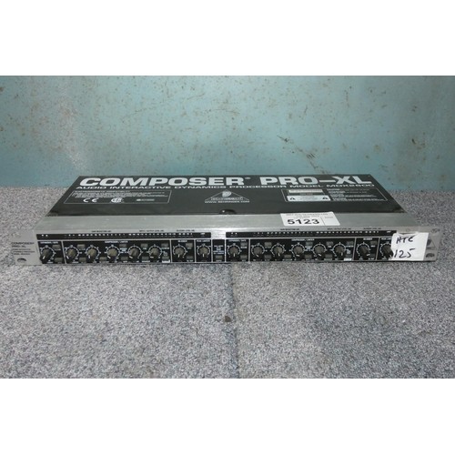 5123 - 1 x Behringer compressor Pro XL