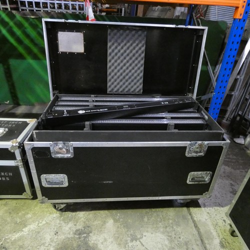 5553 - 30 x Prolight Spectra Batten LED strip lights supplied in a custom wheeled flight case