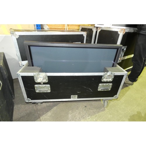 5566 - 1 x custom Flight case on wheels with lift off lid which contains 1 x NEC PX‐42VP5G Plasma screen, f... 