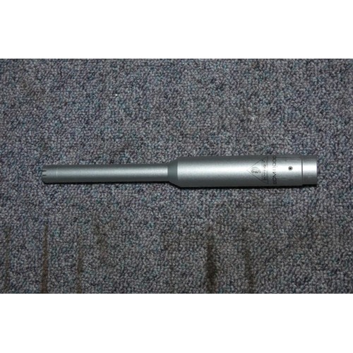 5212 - 1 x Behringer ECM 8000 microphone