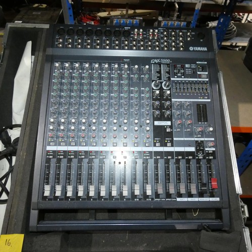 5339 - 1 x Yamaha powered mixer desk type EMX5000-12 - cased