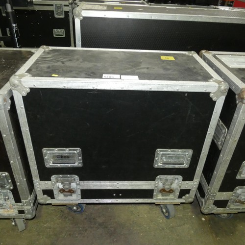 5489 - A pair of d&b E12 brackets in a BCS twin wheeled flight case (for d&b E12 loudspeakers) measuring ap... 