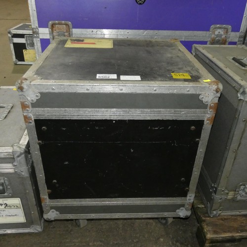 5502 - 1 x wheeled flight case (empty) 61 x 59 x 74cm high